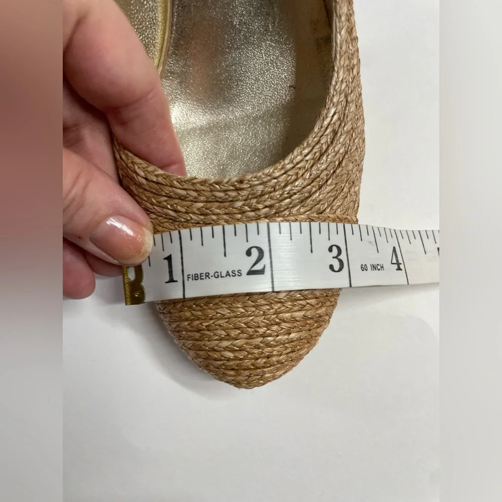 Donald Pliner Coastal Weave Woven Heels w/Gold Accent Nautical (8.5)